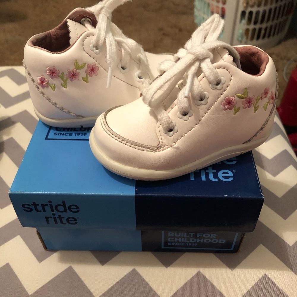 Baby shoes